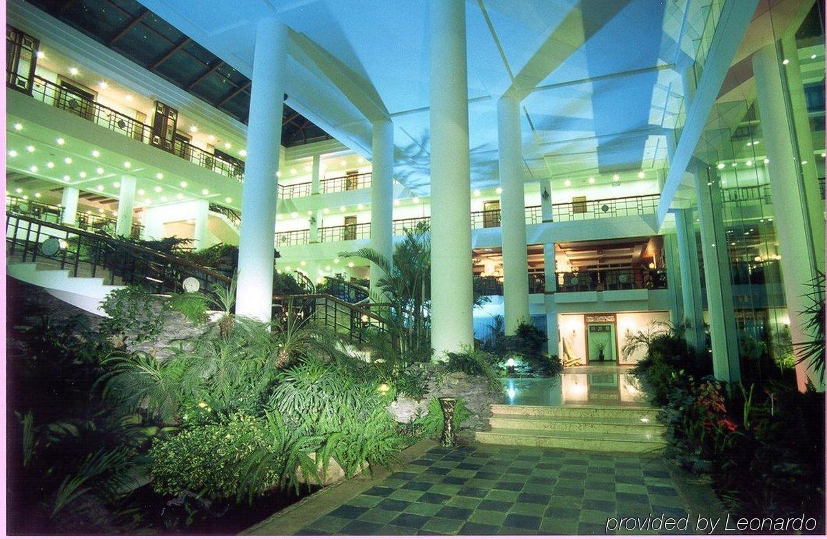 קונמינג Yunnan Dianchi Garden Resort Hotel & Spa מראה פנימי תמונה